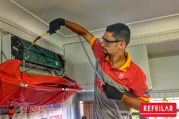 PMOC e Contratos de Manutenção Preventiva e Corretiva