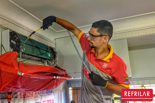 PMOC e Contratos de Manutenção Preventiva e Corretiva